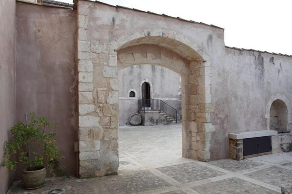 Eremo Madonna Delle Grazie Casa de hóspedes Avola Exterior foto